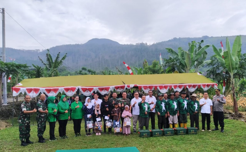 Wujudkan Program Ketahanan Pangan, Polres Sumedang Laksanakan Panen Jagung Hybrida