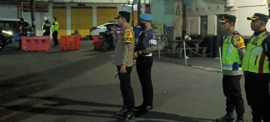 Gelar Razia, Polres Sumedang Amankan Pengendara Moror yang Gunakan Knalpot Bising