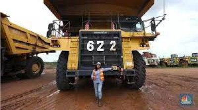 Keren! Potret Wanita Tangguh Di Balik Tambang Batubara 