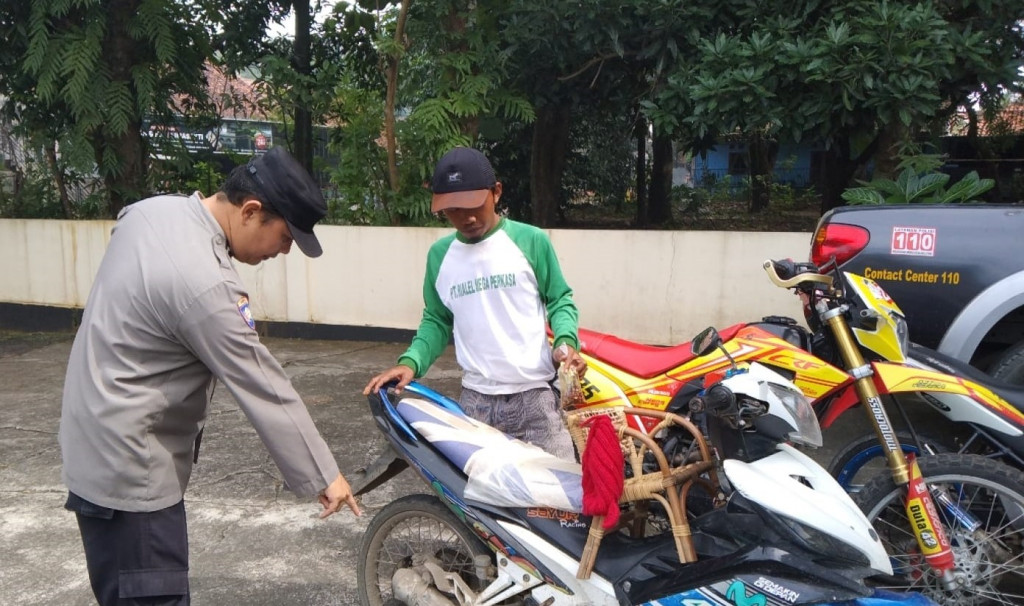 Banyaknya Keluhan Knalpot Bising, Polsek Ujungjaya Lakukan Penertiban Knalpot Bising