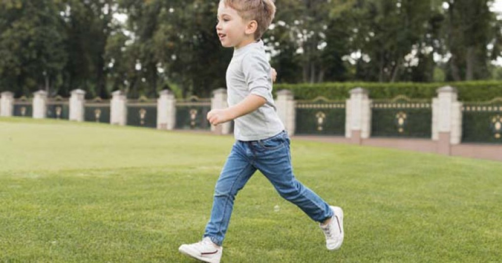 Sederet 9 Penyebab Anak Aktif dan Tidak Bisa Diam, Bunda Harus Tahu!