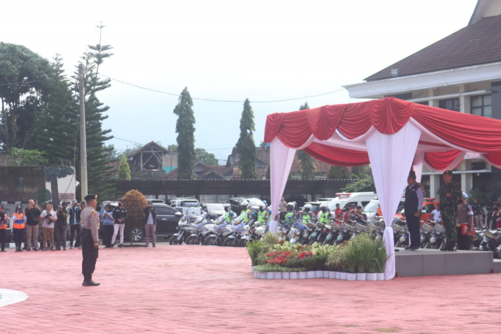 Polres Sumedang dan Instansi Terkait Gelar Apel Pasukan Operasi Ketupat 2023