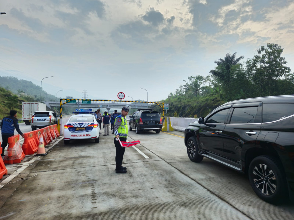 Jelang Puncak Arus Mudik, Tol Cisumdawu Masih Lancar