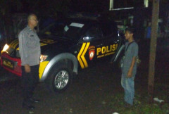 Ciptakan Situasi Aman Selama Ramadan, Polsek Jatinunggal Laksanakan Patroli Sahur
