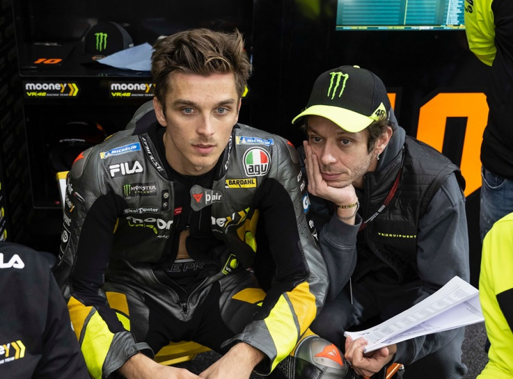 Luca Marini Ceritakan Suka Duka Jadi Adik Valentino Rossi