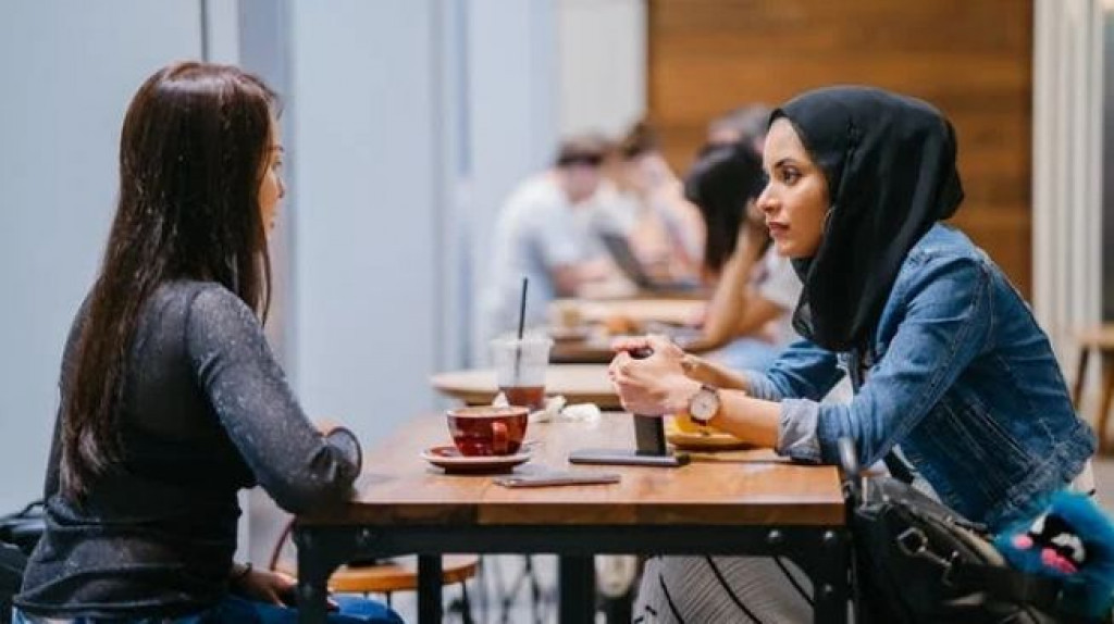 5 Manfaat Curhat bagi Kesehatan Mental