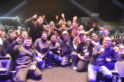 Pemkab Sumedang Berikan Penghargaan Bagi 10 ASN Berprestasi Pada Malam Puncak HJS Ke-445