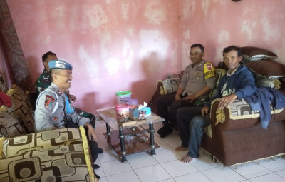Jalin Kordinasi Dan Silaturahmi, Kapolsek Berkunjung Ke Kantor Desa Linggajaya 