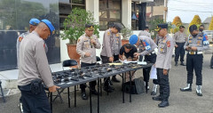 Sebagai Bentuk Pengawasan, Wakapolres Sumedang Lakukan Pengecekan Senpi Dinas Berkala
