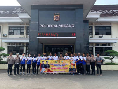 Polres Sumedang Lepas Atlet Badminton Untuk Kejuaraan Badminton Kapolda Jabar Cup IV